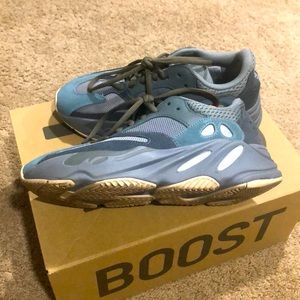 Yezzy 700 TealBlu